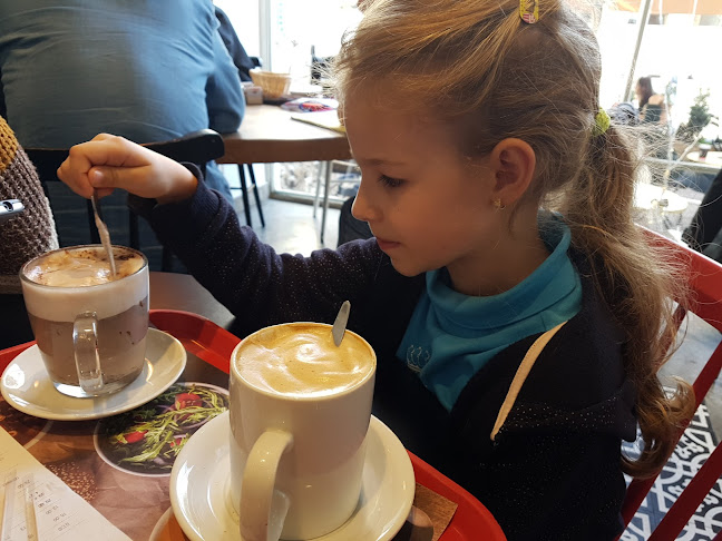 Opinii despre ארומה המושבה הגרמנית חיפה în חיפה - הסעדה