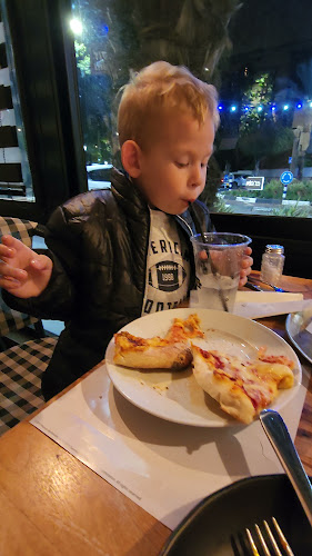 Opinii despre לחם ארז קרית ביאליק în קריית ביאליק - הסעדה