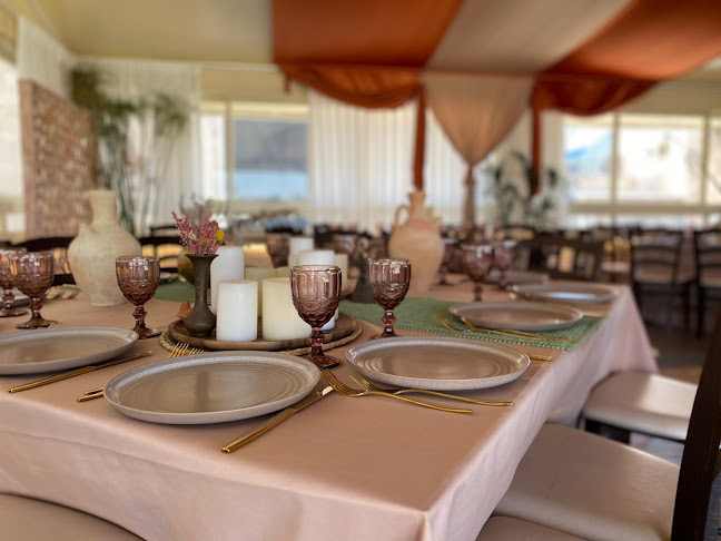 The Quarter Cafe - הסעדה