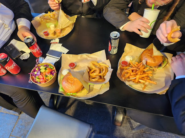 Opinii despre Burgers Bar | בורגרס בר | המבורגר כשר מחנה יהודה în ירושלים - הסעדה