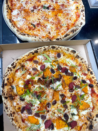 יש פה פיצה - נהריה