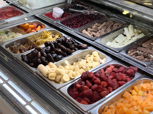 דרך בן גוריון 77, בת ים