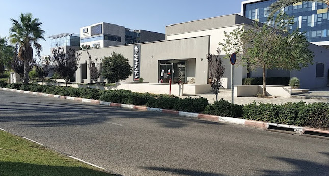 Comentarii opinii despre ג'פניקה קיסריה