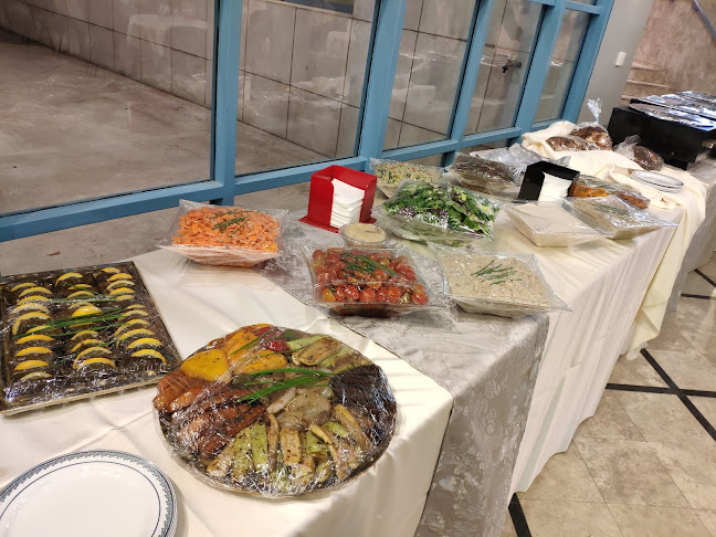 קייטרינג א.ד פלפלים | כנסים | אירועים | מגשי אירוח - גבעתיים