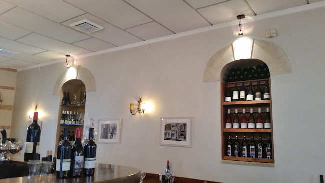 דולפין ים - Sea dolphin - הסעדה