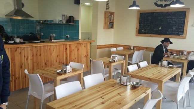 חומוס אליהו קרית אתא