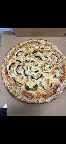 פיצה הוליווד אילת - הסעדה