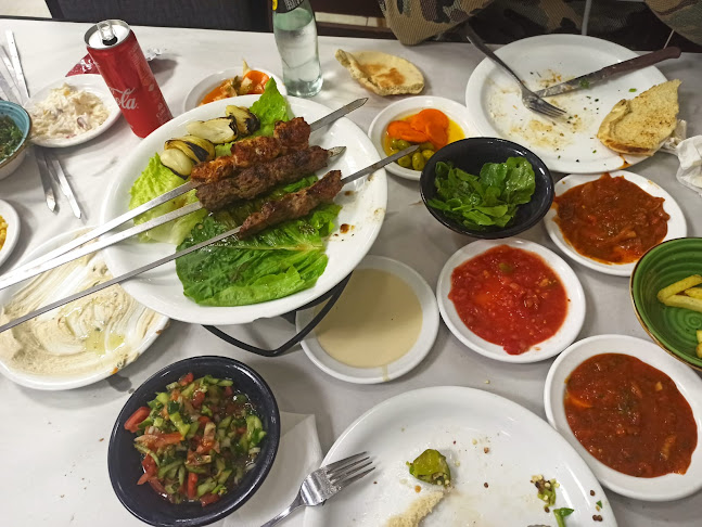 מסעדת הצומת - הסעדה