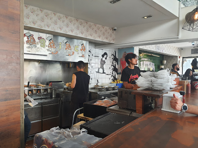 ויטרינה לילינבלום - הסעדה