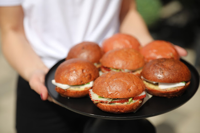 Sunny bakery & goods | סאני מאפייה ובית קפה - הרצליה