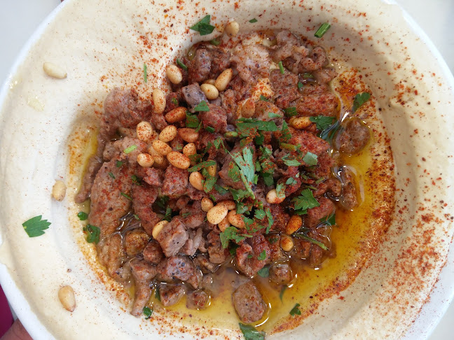 חומוס אבו סאבר - הסעדה