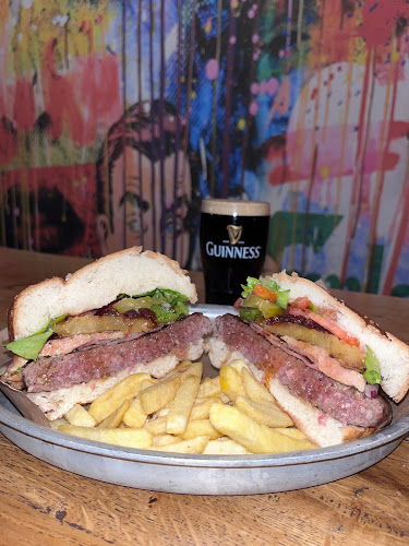 רד בורגר בר Red burger bar - הסעדה