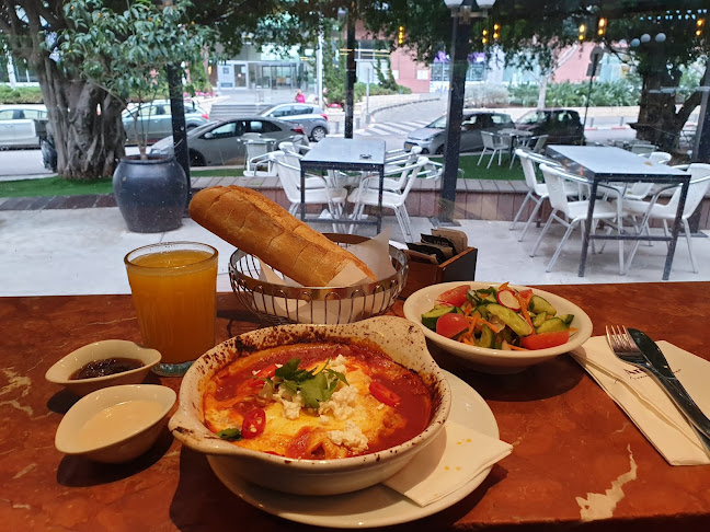 ארקפה אסותא - תל אביב-יפו