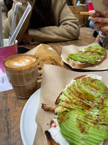 Comentarii opinii despre אדמונד קפה