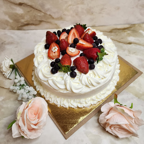 עוגות מעוצבות בבאר שבע מאיה קייקס - Maya Cakes - הסעדה