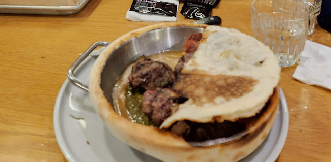 מסעדת ג'וי - הסעדה