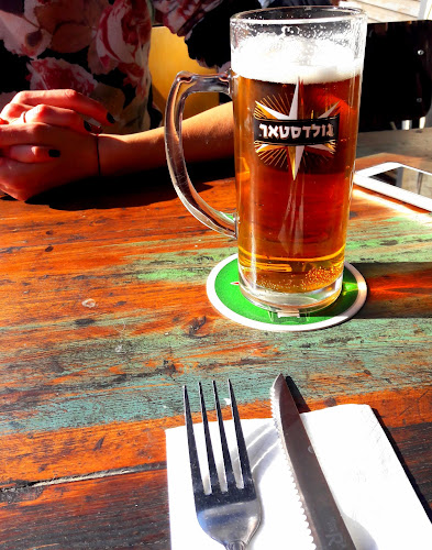 אוליב קורנר