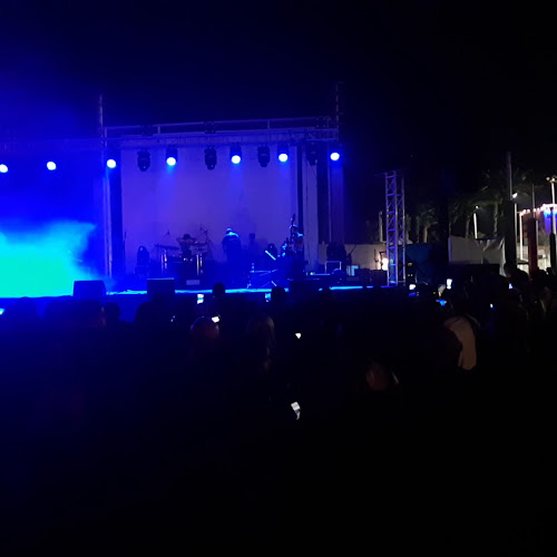 לנדוור - הסעדה