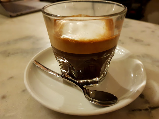 התחתית - תל אביב-יפו