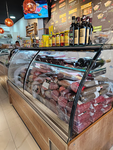 דליקטס | délicatesse - ירושלים