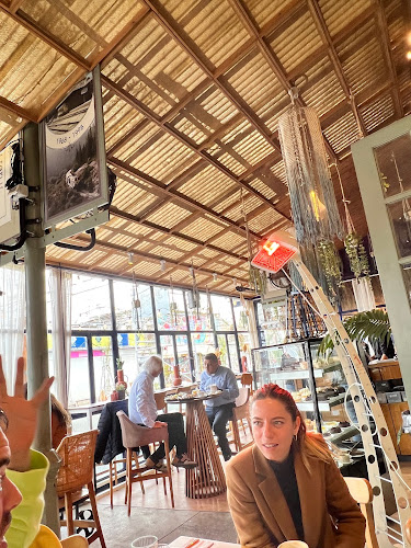 Hamesilah Kosher Bar - ירושלים