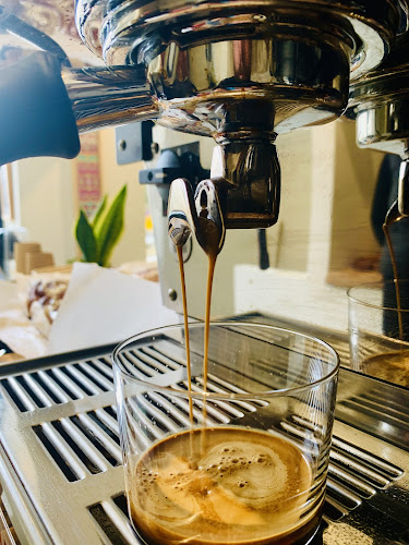 Opinii despre The Rova Coffee House în ירושלים - הסעדה