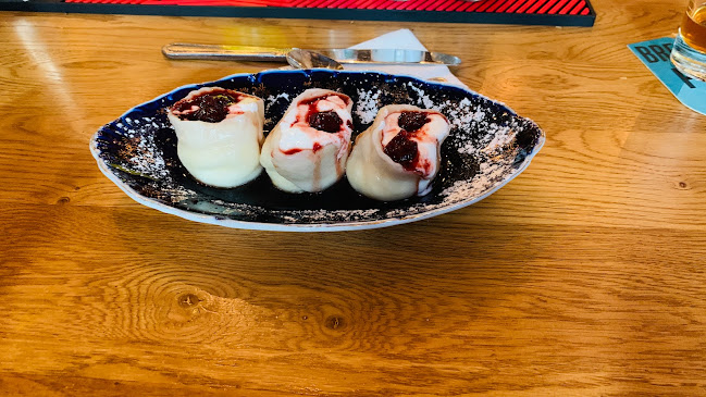 Opinii despre מסעדת ללה - בית מאפה ומעדניה גיאורגי אותנטי în תל אביב-יפו - הסעדה