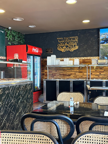 משהו מתבשל פה - מסעדה כשרה באילת - הסעדה