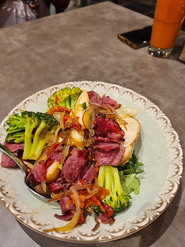 החרט 8, עפולה