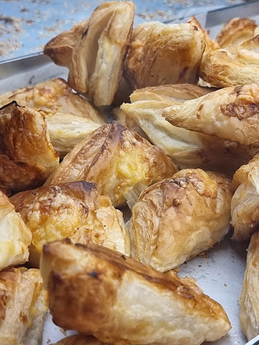 קונדיטורית פוני - הסעדה