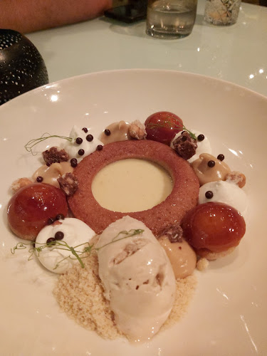 ווסט סייד - West Side - תל אביב-יפו