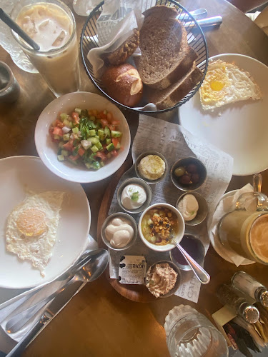 מיכלי'ס - הסעדה