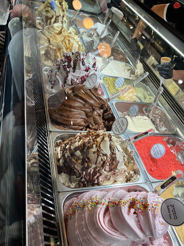 Opinii despre גולדה בית הכרם în ירושלים - הסעדה