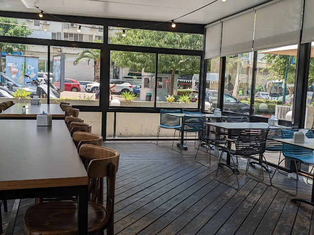 Opinii despre פורט 19 רמה"ש în רמת השרון - הסעדה