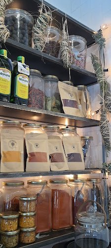 גלי ושיל - הסעדה