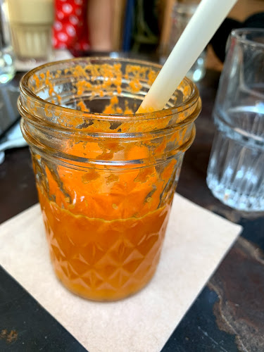 NOLA American Bakery - הסעדה