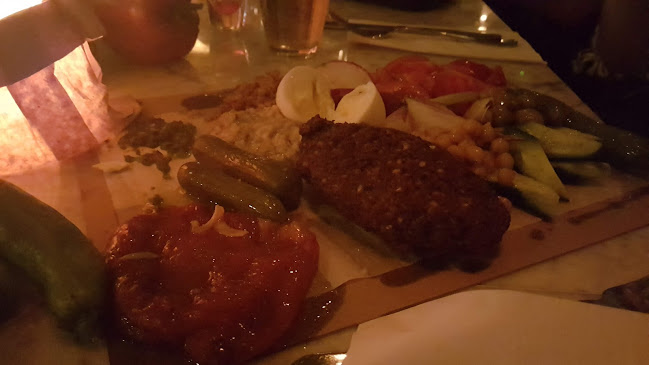 Comentarii opinii despre מלכה - Malka by Eyal Shani