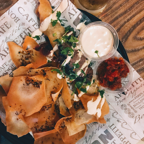 Comentarii opinii despre פאב השדרה (יש תעודת כשרות)