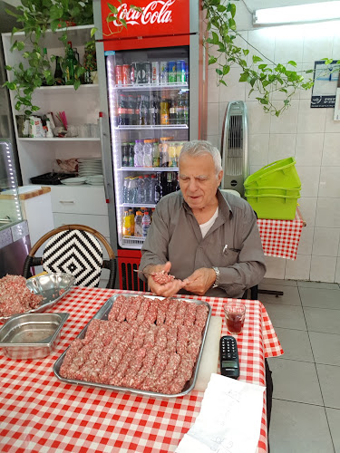 מסעדת ניסים הקבב הכי טעים במדינה. - תל אביב-יפו