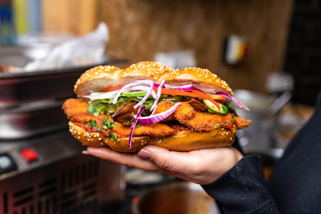 השמיניה - אוכל של בית