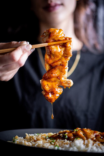 Opinii despre מסעדה אסייתית - סורה סושי לאונג'✔️אוכל אסייתי✔️סושי în גבעתיים - הסעדה