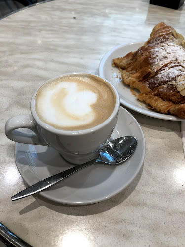 Opinii despre לחם ארז în חיפה - הסעדה