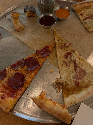 Comentarii opinii despre Punto pizza. פונטו פיצה.