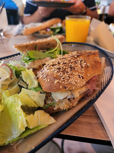 מסעדת גרציא - הסעדה