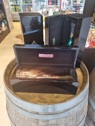 El Barmeel אל ברמיל البرميل - הסעדה