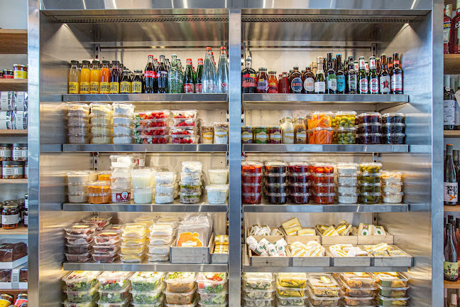 Bakery - בייקרי צינה כיכר דיזנגוף