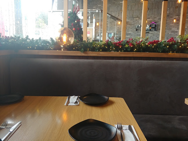 אצה סושי בר נוף הגליל - הסעדה