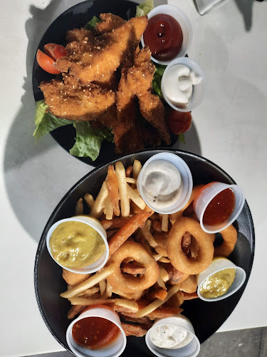 ריקו ריקו מסעדת המבורגרים ובשרים על האש