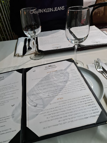 טורו - הסעדה