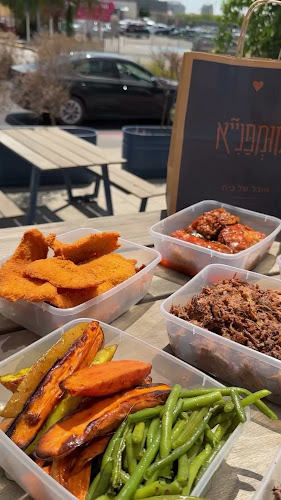 Opinii despre קומפנייא רעננה în רעננה - הסעדה